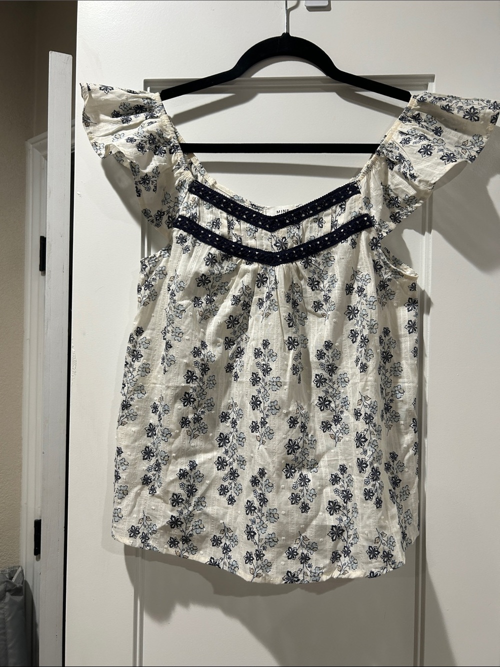 mine Cream Floral Ruffle Sleeve Top with Navy Trim